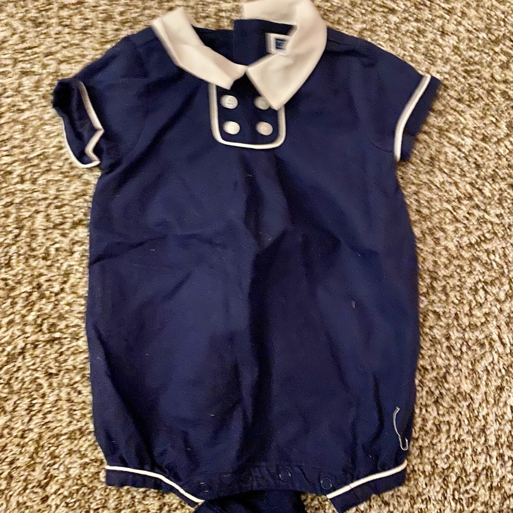 Janie and jacket bubble